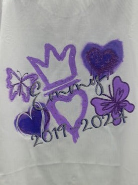 Personalised Glitter; Diamante School Leavers Signing Shirts Purple & Lilac for Class Year 2026 Children.  A beautiful Keepsake of Memories from the Last Day Of School.  This listing offers a unique personalized glitter and diamante layered design with Diamanté Crown & Heart, Butterflies and Graffiti Hearts, complete with your name and leavers dates. Feel like royalty on your special day with the stunning crown, hearts, and butterflies designs. We offer a range of colour schemes for your shirt.